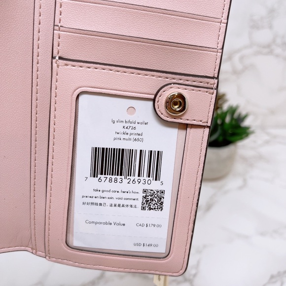 Kate Spade Bifold Wallet - Picture 6 of 7